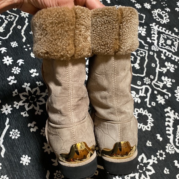 Stuart Weitzman Boots - Picture 4 of 13